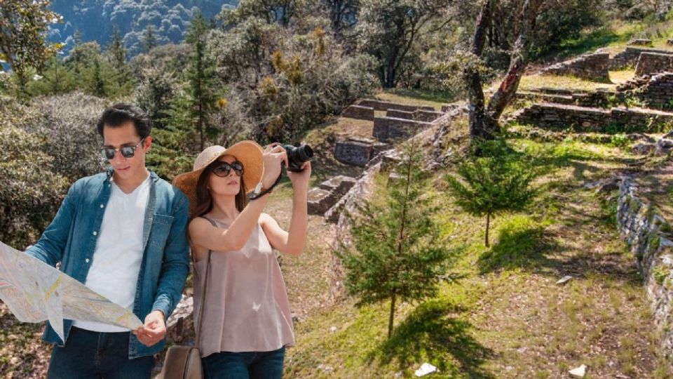 La zona se ubica a 1,700 metros de altitud y posee un clima fresco con una temperatura media.