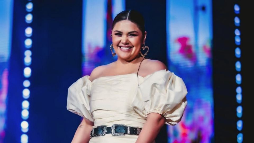 Yuridia es una Hermosillense que le canta al desamor y se ha posicionado como una de las mejores del género pop.
