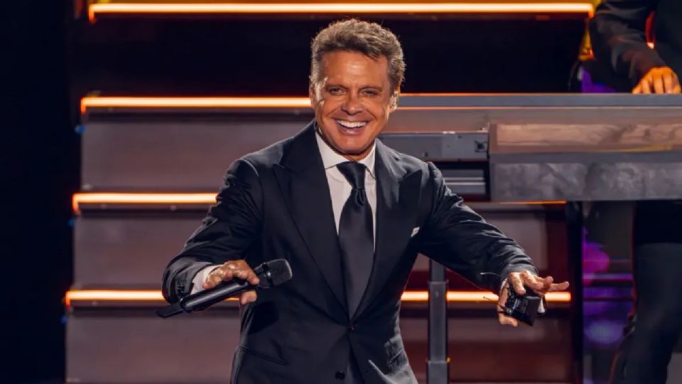 Luis Miguel se molestó en pleno concierto.
