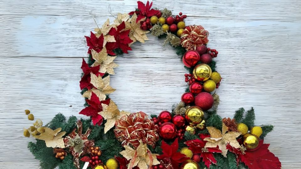 Calle del centro de CDMX donde podrás conseguir esferas navideñas.