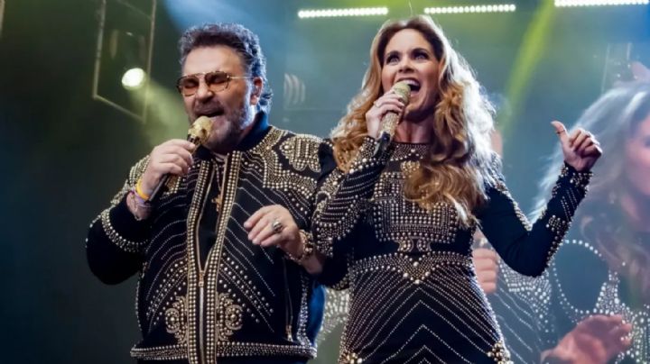 ¡Que viva el amor!  Lucero desata polémica al besar a Mijares en pleno show | VIDEO