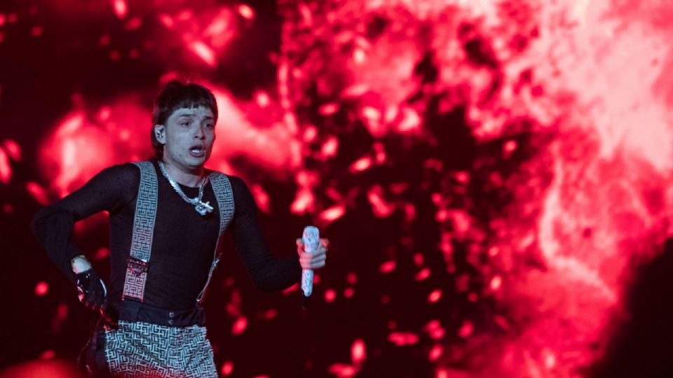 Christian Nodal y Peso Pluma lanzarán colaboración, ¿golpe bajo a Belinda?