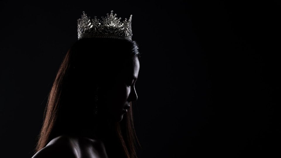 Dayana Mendoza, ex Miss Universo, cambia la pasarela por predicar