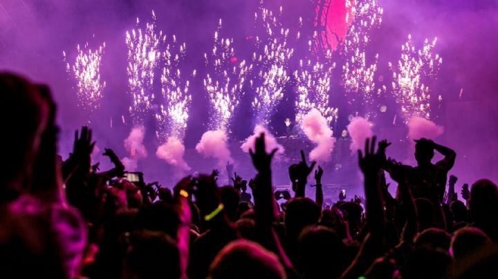 Angelica Rivera y su hija Sofía disfrutan concierto de Yuri y Cristian Castro