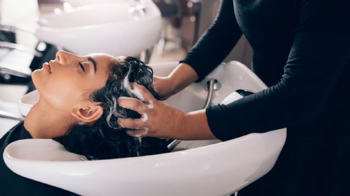Los shampoos para cubrir canas más efectivos y baratos, según la IA