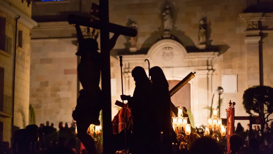 Descubre los 3 Pueblos Mágicos ideales para vivir la Semana Santa 2025 con tradiciones únicas, festivales culturales y experiencias inolvidables.