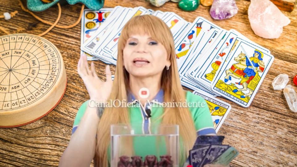 Horóscopo Mhoni Vidente HOY, Viernes 22 de agosto: Prepárate para descubrir una jornada llena de sorpresas celestiales y consejos del Tarot para atraer el éxito.