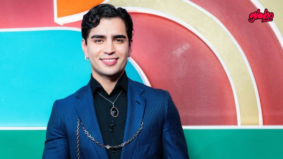 Descubre cómo es por dentro la lujosa casa de Aarón Mercury.