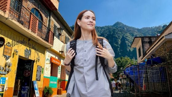 El Pueblo Mágico de Morelos con casas blancas, portales de piedra y un cerro en forma de pirámide